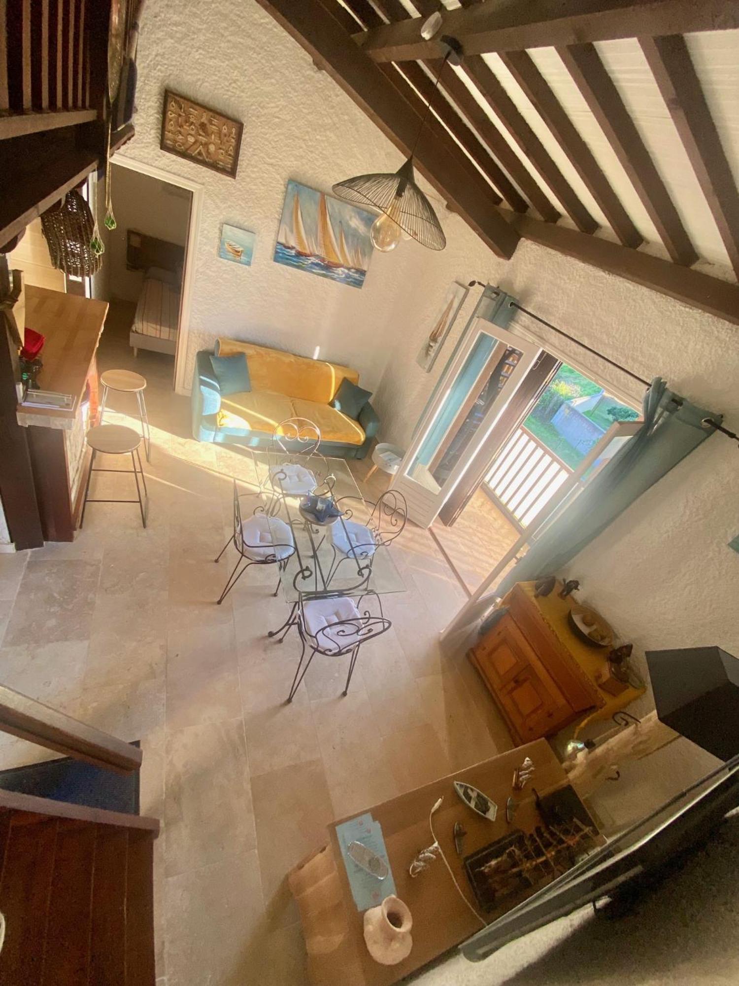 Tres Bel Appartement Les Pieds Dans L'Eau Appietto Dış mekan fotoğraf
